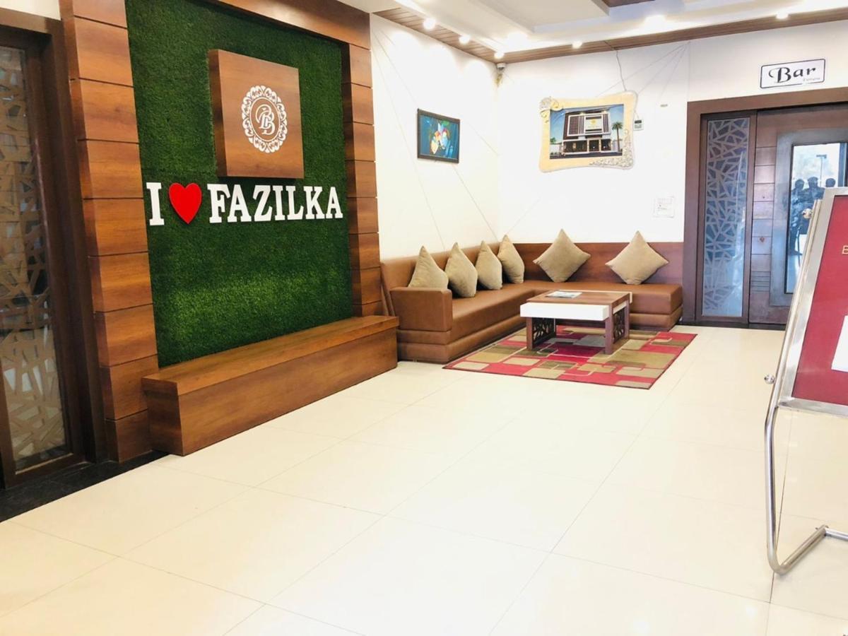 Hotel Blessing Bells, Fāzilka 외부 사진